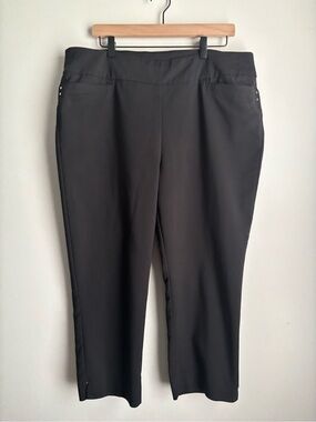 Chico’s Fabulously Slimming Black Crop Pants Size 3 US 16 Stretch Quiet Luxury